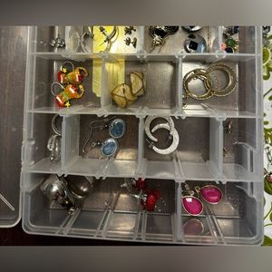 68 pairs of pierced earrings grab bag + 3 storage trays